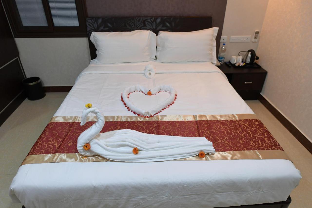 Coastal Grand Hotel Sampath Tiruchirappalli Exterior photo