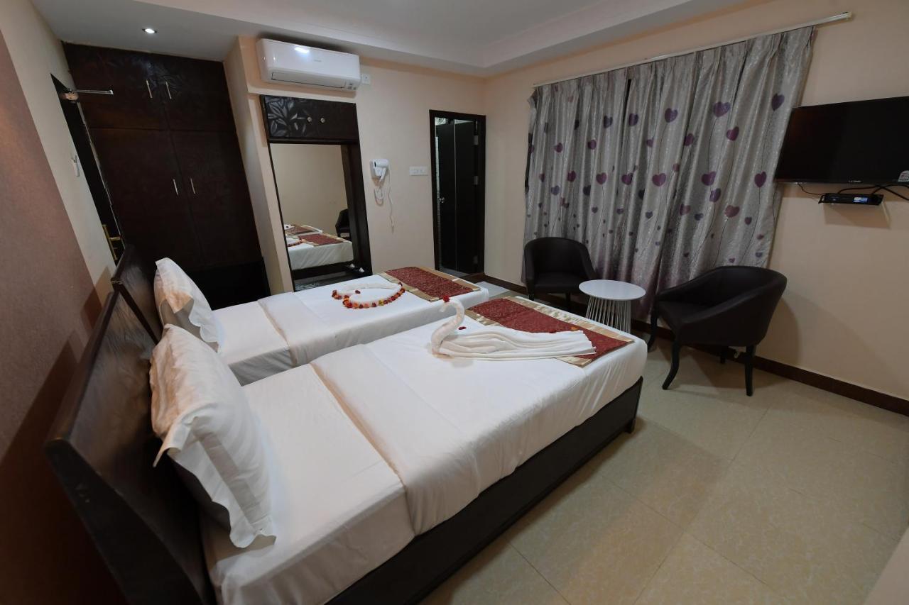 Coastal Grand Hotel Sampath Tiruchirappalli Exterior photo